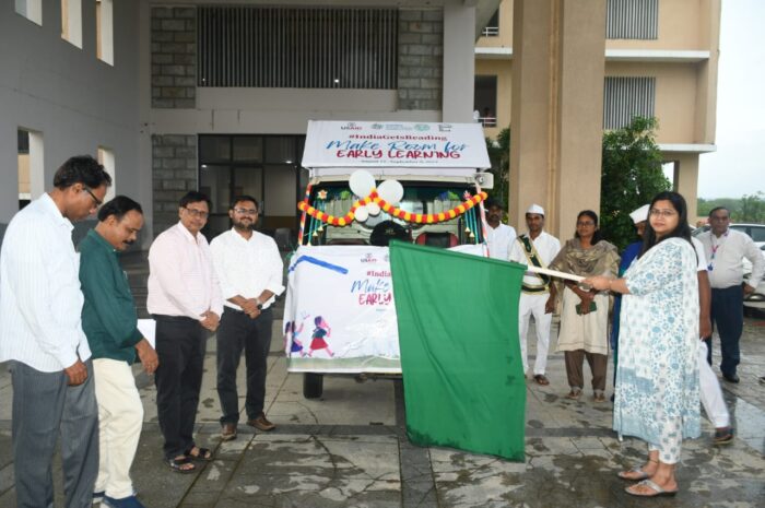 Nirmal Collector: విద్యార్థుల్లో పఠనాసక్తి పెరుగుతుంది.. కలెక్టర్ అభిలాష అభినవ్
