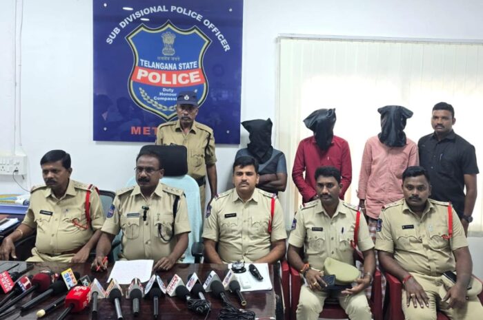 Three accused arrested in murder case: హత్య కేసులో ముగ్గురు నిందితుల అరెస్టు