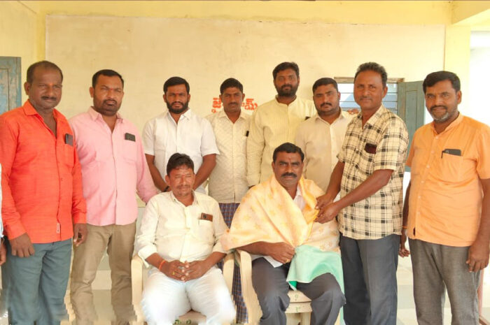 Market committee chairman and directors are honoured: మార్కెట్ కమిటీ చైర్మన్, డైరెక్టర్లకు సన్మానం