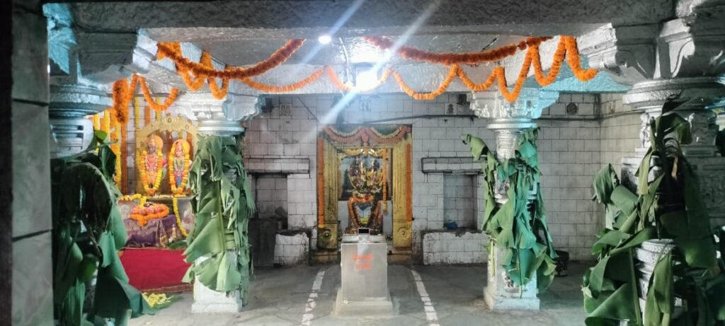 Kubhir Vithaleswara Temple