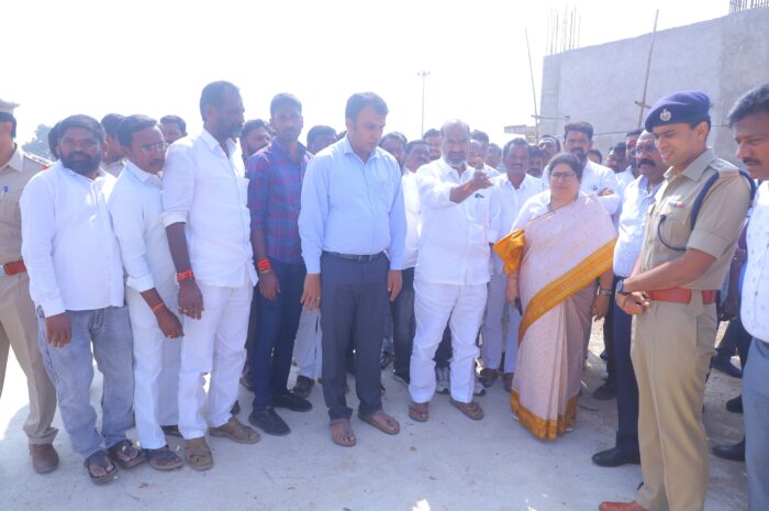 CM to Vemulawada on 20th: వేములవాడలో ముఖ్యమంత్రి పర్యటనకు ఏర్పాట్లు