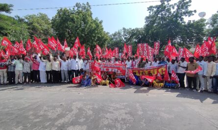 Dharna of IKP porters