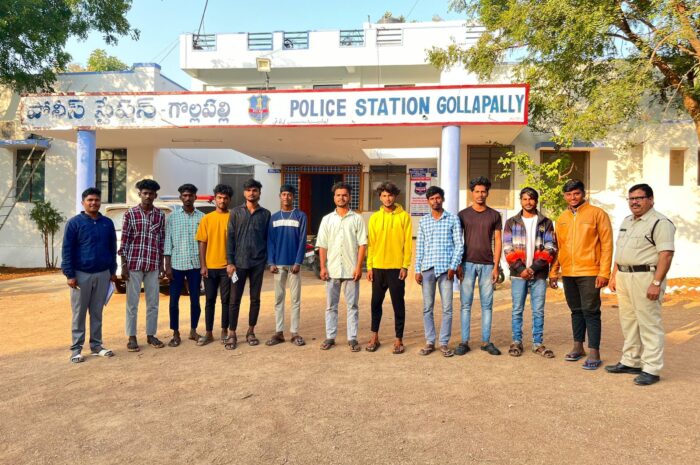 ABVP leaders arrested: ఏబీవీపీ నాయకుల అరెస్టు