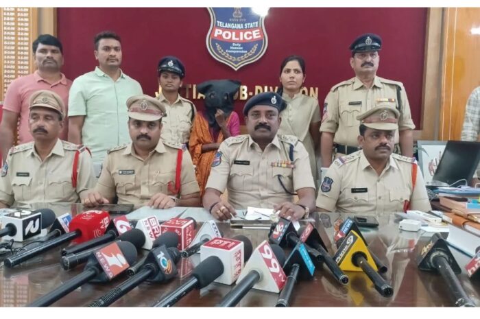 accused arrested: బంగారం చోరీ కేసులో అంతర్రాష్ర్ట ముఠా సభ్యురాలి అరెస్టు