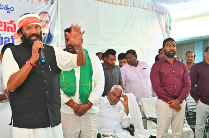 Uttam Kumar Reddy: అర్హులైన చివరి లబ్ధిదారుకూ సంక్షేమ ఫలాలు: రాష్ట్ర నీటిపారుదల, పౌర సరఫరాల శాఖ మంత్రి ఉత్తమ్ కుమార్ రెడ్డి