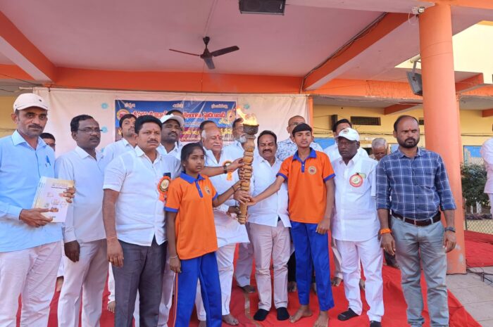District level Khel Khud: జిల్లా స్థాయి ఖేల్ ఖుద్ పోటీలను ప్రారంభించిన ఎంపీ, ఎమ్మెల్యే