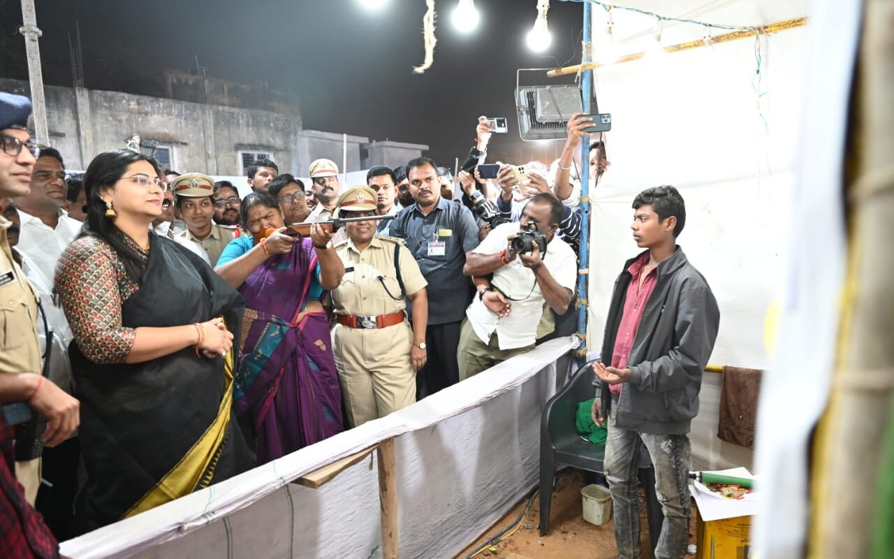 Minister seethakka