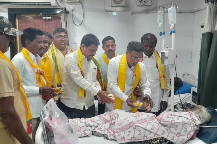 NTR vardhanti: ఘనంగా దివంగత ముఖ్యమంత్రి ఎన్టీఆర్ వర్ధంతి