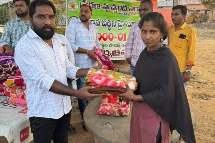 Friends service: పలువురికి ప్రేరణగా నిలుస్తున్న స్నేహితులు