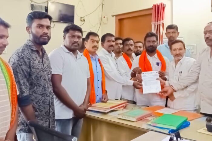 Dharmapuri: స్వామివారి కల్యాణ వేదిక మార్చండి : బీజేపీ