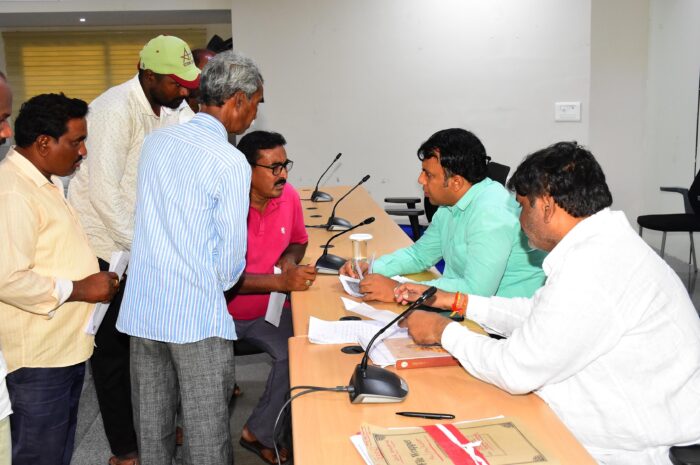 Prajavani: ప్రజావాణికి 108 దరఖాస్తులు
