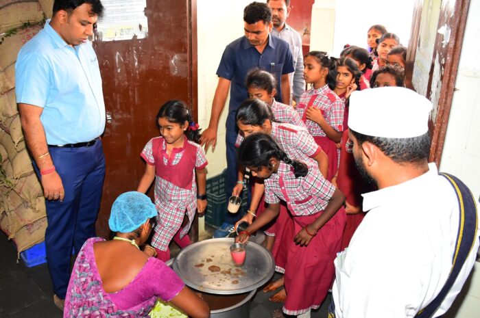 Collector Sandeep Kumar Jha: అర్హులందరూ ఎల్ఆర్ఎస్‌ను సద్వినియోగం చేసుకోవాలి: కలెక్టర్ సందీప్ కుమార్ ఝా