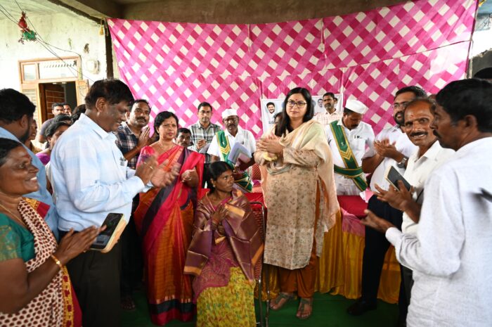 Nirmal Collector EGS works for farmers and literacy program: రైతులకు ఉపయోగకరమైన పనులు చేపట్టాలి: జిల్లా కలెక్టర్ అభిలాష అభినవ్