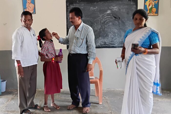 Albendazole Tablet Distribution in Nirmal District: విద్యార్థులకు ఆల్బెండజోల్ మాత్రల పంపిణీ