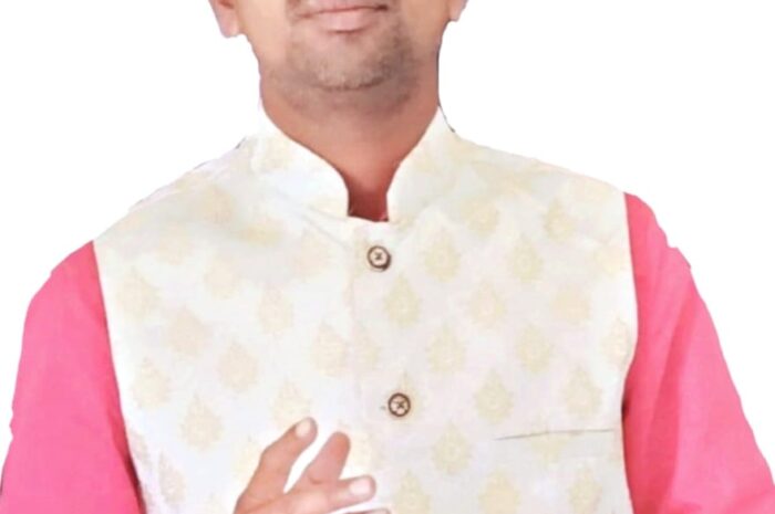 Ban on Private Schools: ప్రైవేటు విద్యా సంస్థలను మూసివేయాలి