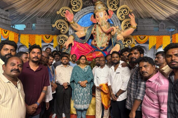 Nirmal Collector Abhilash Abhinav calls for peaceful Ganesh Shobha Yatra: ప్రశాంత వాతావరణంలో గణేశ్ శోభాయాత్ర నిర్వహించుకోవాలి: నిర్మల్ కలెక్టర్ అభిలాష అభినవ్