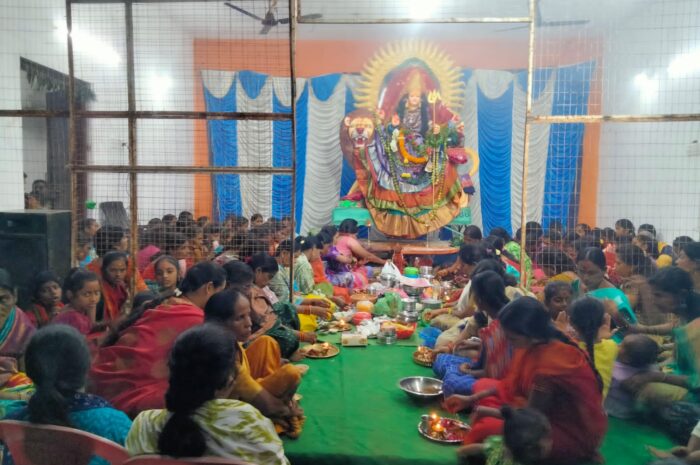 101 Types of Naivedyam Offered to Goddess Durga at Shivajinagar: శివాజినగర్‌లో 101 రకాల నైవేద్యం