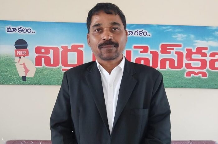 Demand for arrest of Siddipet advocates over caste remarks: సిద్దిపేట్ అడ్వకేట్స్ ను తక్షణమే అరెస్టు చేయాలి
