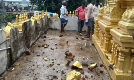 Kamalakot Venkateswara temple lightning strike