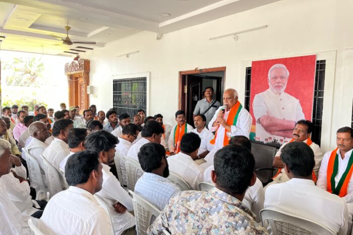 Pawar Ramarao Patel: స్థానిక ఎన్నికల్లో గెలుపే లక్ష్యంగా ముందుకు సాగాలి: ఎమ్మెల్యే పవార్ రామరావ్ పటేల్