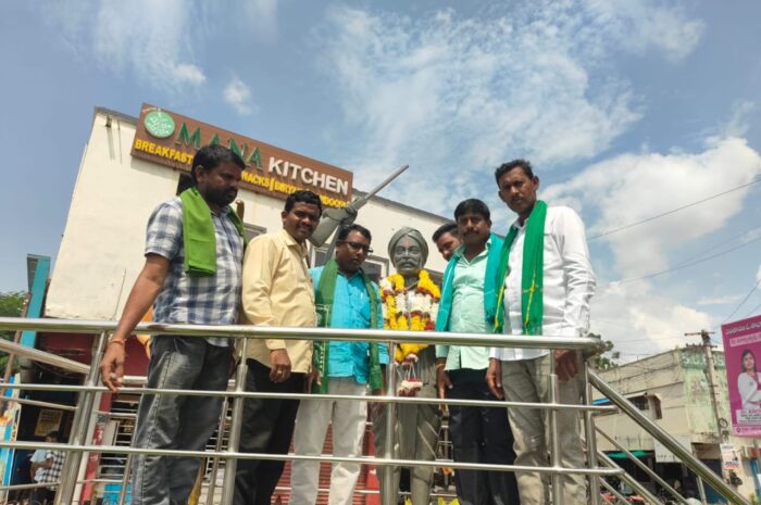 Demand for state holiday on Komaram Bheem Jayanti and Vardhanti: కొమరం భీం జయంతి, వర్ధంతికి ఉమ్మడి సెలవు ప్రకటించాలి